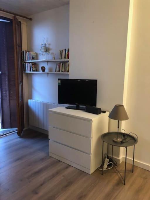Studio Au Coeur D'Evian Les Bains Екстериор снимка